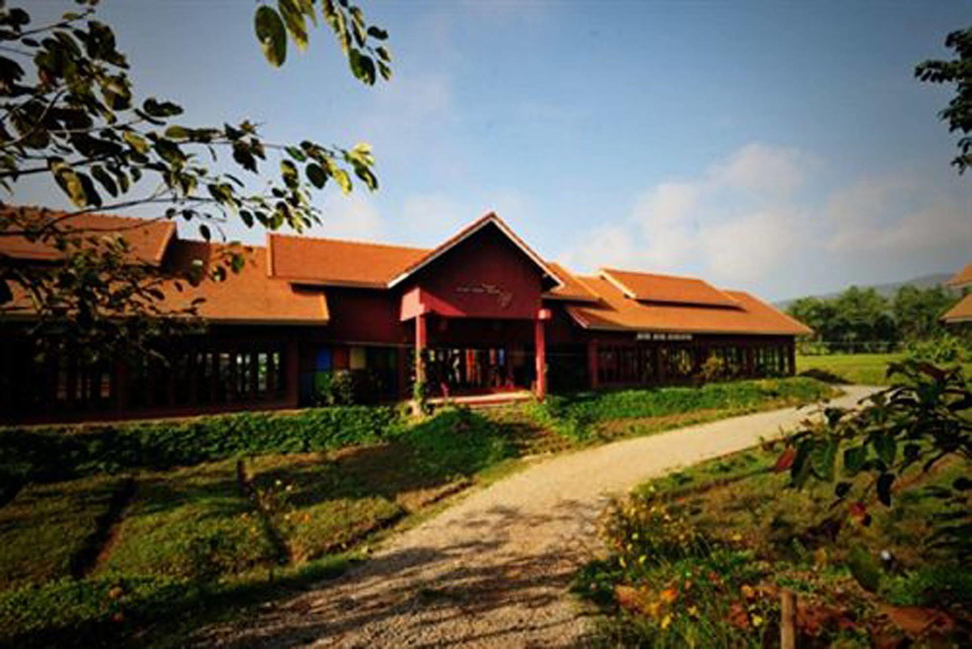 Chiangmai Royal Creek Hotel Ханг-Донг Экстерьер фото